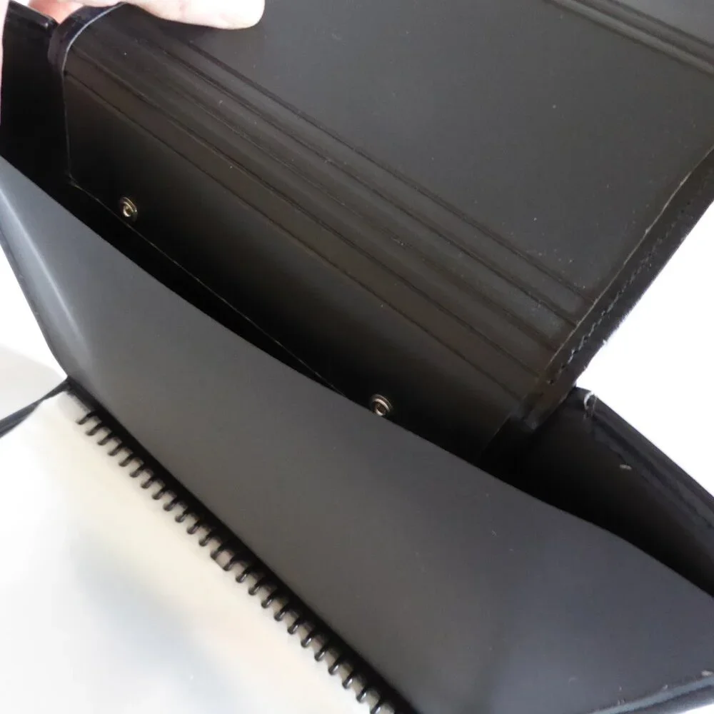 INFUSE BRAND BLACK LEATHER SPIRAL PRESENTATION BOOK SHEET PROTECTOR CASE BINDER